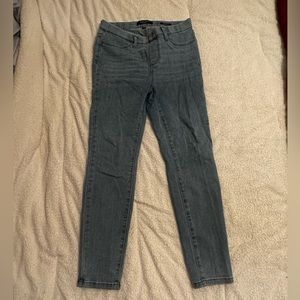 Like New Judy Blue Lincoln Mid Rise Pull On Skinny Jegging size 11/30